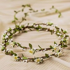 ** Alternativas creativas a las coronas florales modernas