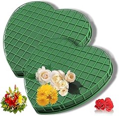 Cómo hacer un centro de mesa con corazones de espuma floral
