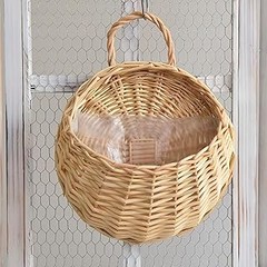 Inspírate con Estas Ideas de Decoración utilizando Cestas de Ratán para Flores