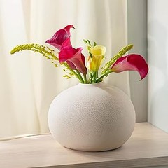 Inspiración para decorar con jarrones modernos en tu hogar