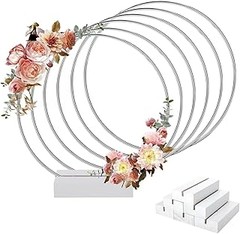 Las mejores coronas florales para mesa según cada temporada