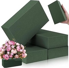 ¿Cuáles son las ventajas de utilizar espuma floral en arreglos con flores artificiales?